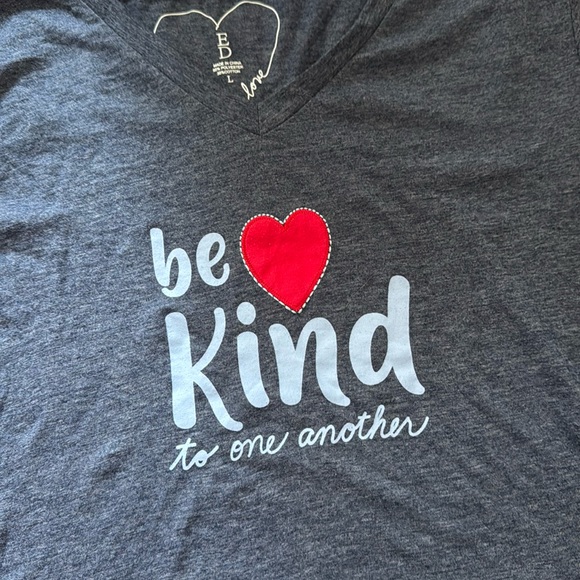 Ellen Degeners Be Kind short sleeve shirt - Picture 1 of 8